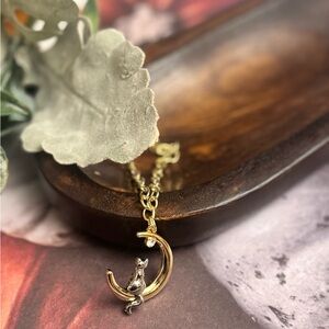 Large Elegant Gold color Cat Moon Pendant Necklace